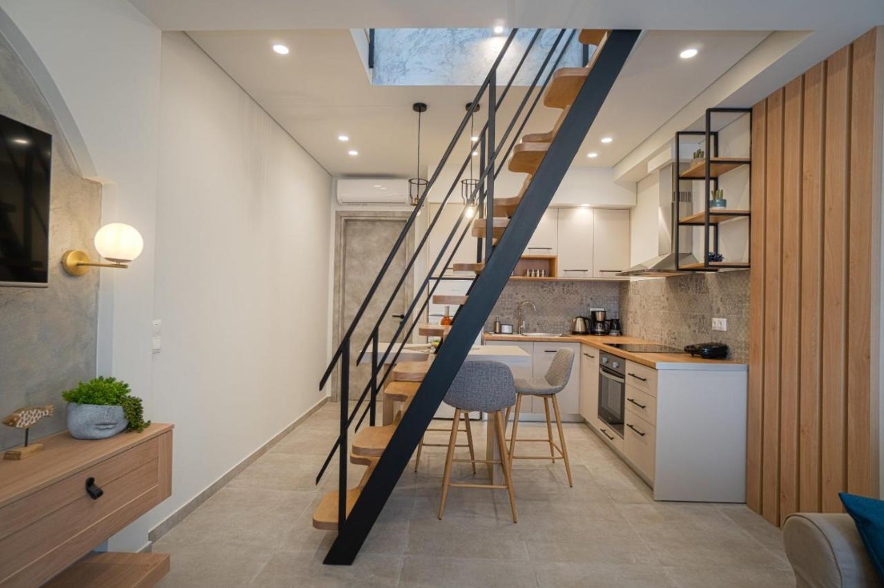 דירות Khóra Sfakíon Jacuzzi Maisonette In Sfakia Center 'New 2023' מראה חיצוני תמונה
